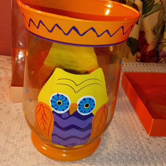 BEAUTIFUL CLEAR GLASS JAR / VASE WITH A COLORFUL OWL OF BEAUTY - Picture 3 of 7
